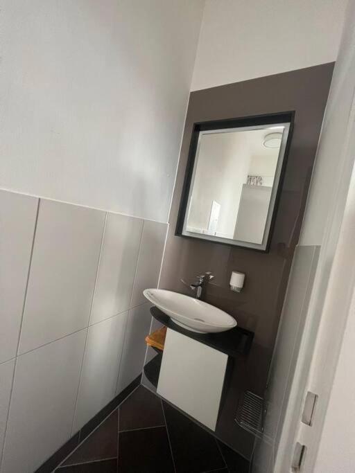 Apartment Ganzes Haus In Der Altstadt, Ideal Fuer 2 Personen, 4 Gaeste Moeglich Quakenbrück
